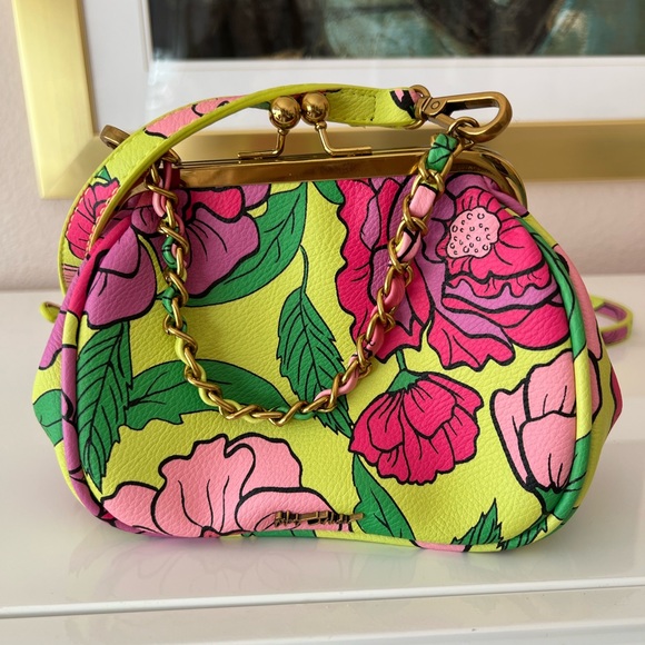 Betsey Johnson whimsical small crossbody bag - Picture 2 of 4